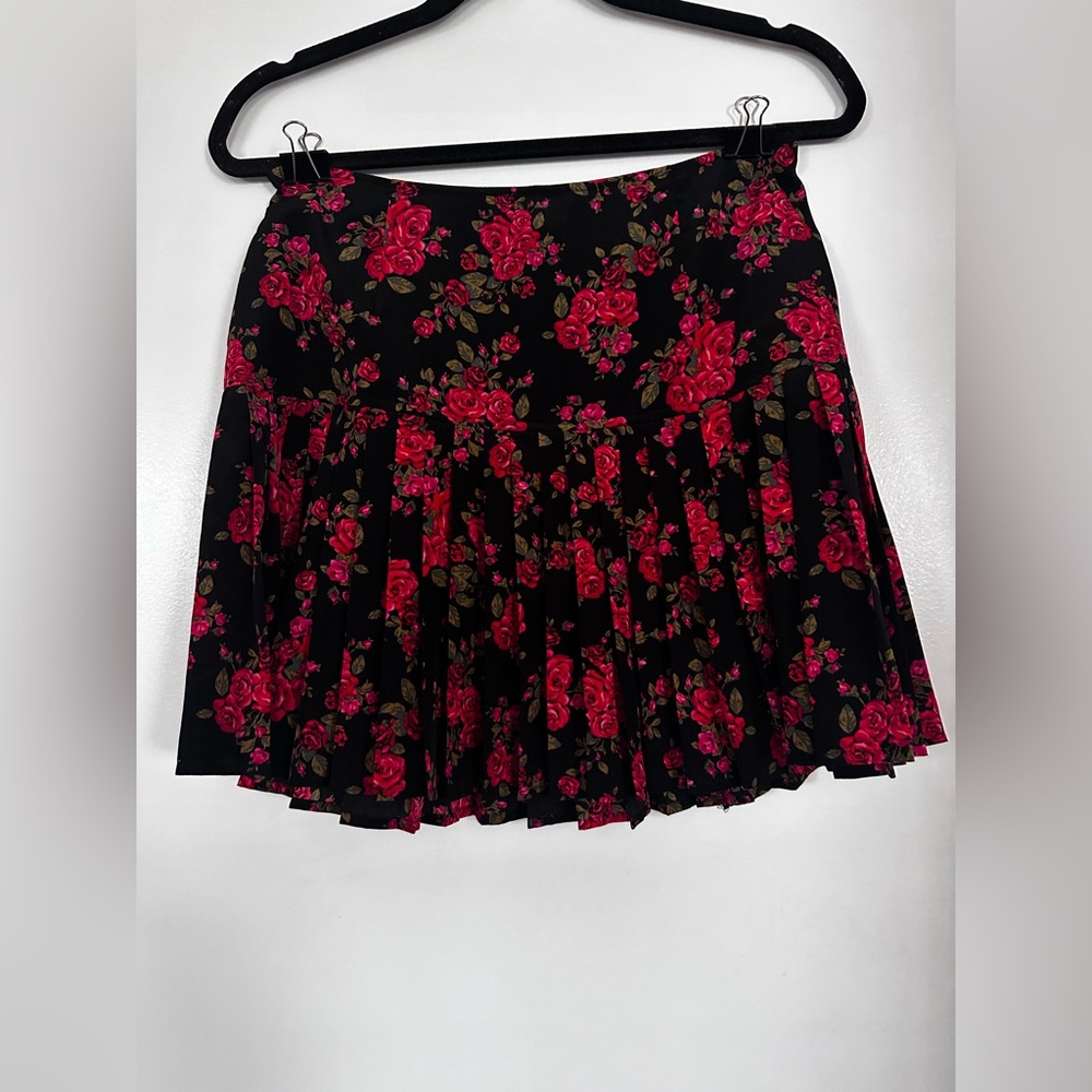 Pleated Mini Skirt by Hinge